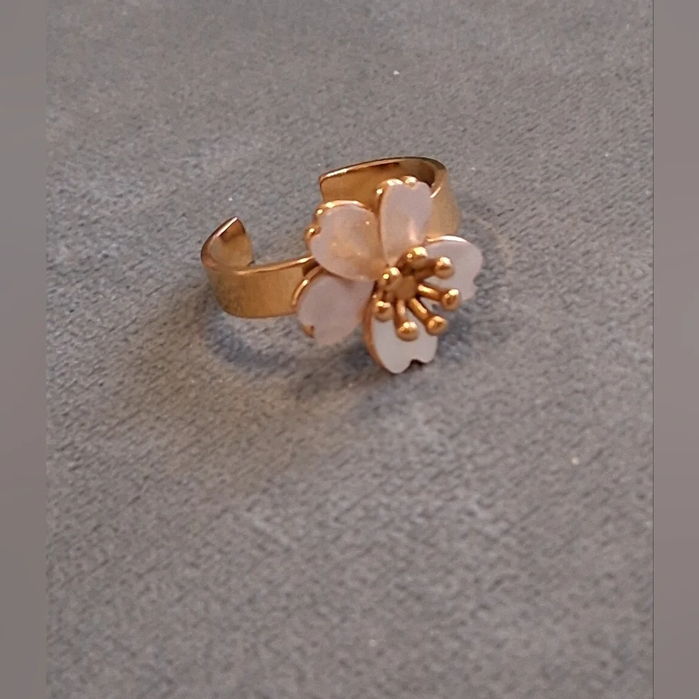 MOP Floral Adjustable Ring